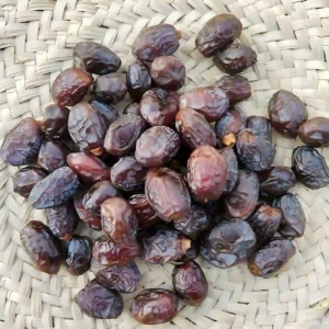 Khanizi dates supplier offering fresh authentic Iranian dates by FIDA Trades